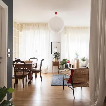 Youhosty - Cardellino 55 Daire *